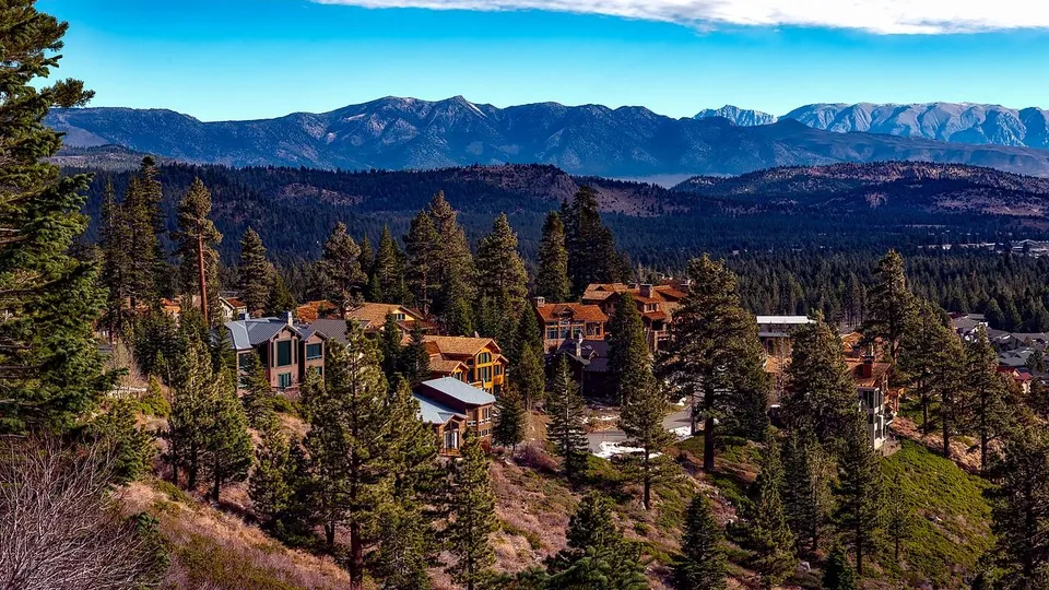 Mammoth Lakes