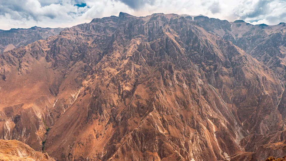 Montagne nel Canyon del Colca