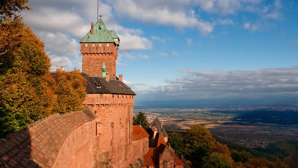 Veduta panoramica del Castello di Haut-Königsburg