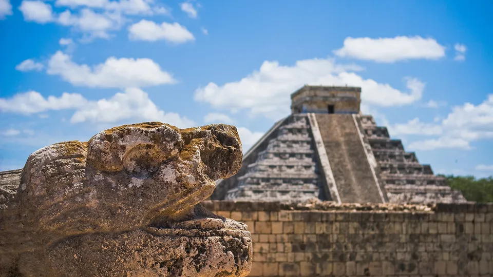 Piramide di Kukulkan a Chichen Itza