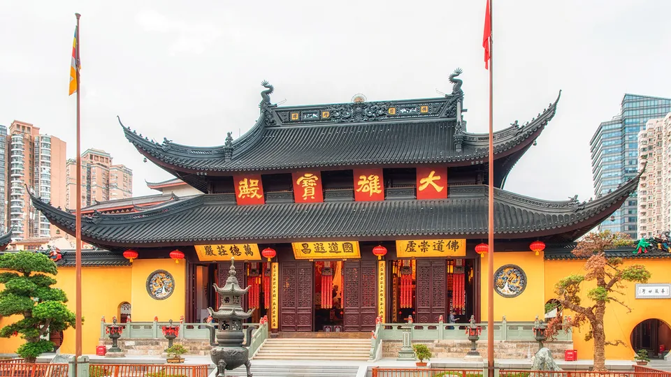 Esterni del Tempio del Buddha di Giada a Shanghai