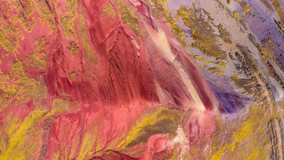 Dettaglio delle montagne arcobaleno di Palcoyo