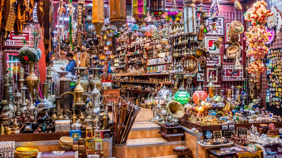 Negozio nel souk di Muscat