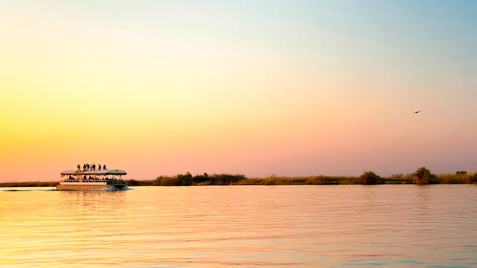 Crociera sul fiume Zambesi al tramonto