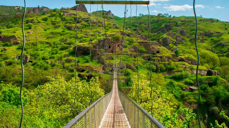 Ponte pedonale nel villaggio Khndzoresk
