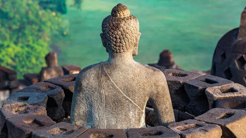 Budda nel tempio di Borobudur