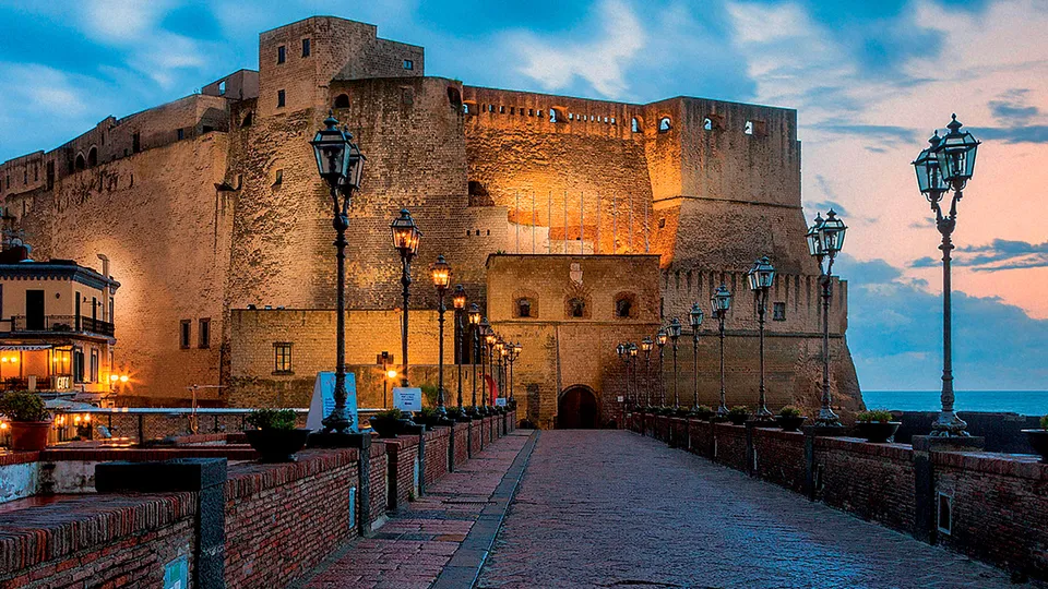 Castel dell'Ovo a Napoli