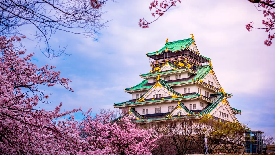 Castello di Osaka in primavera