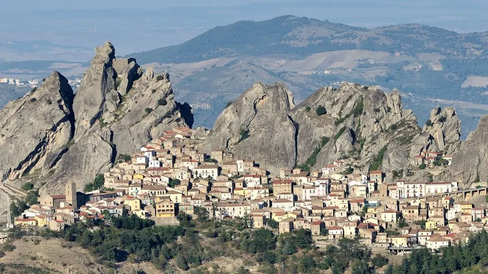 Pietrapertosa