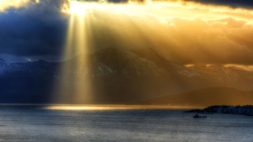 Norvegia luce