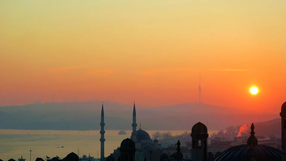 Istanbul al tramonto