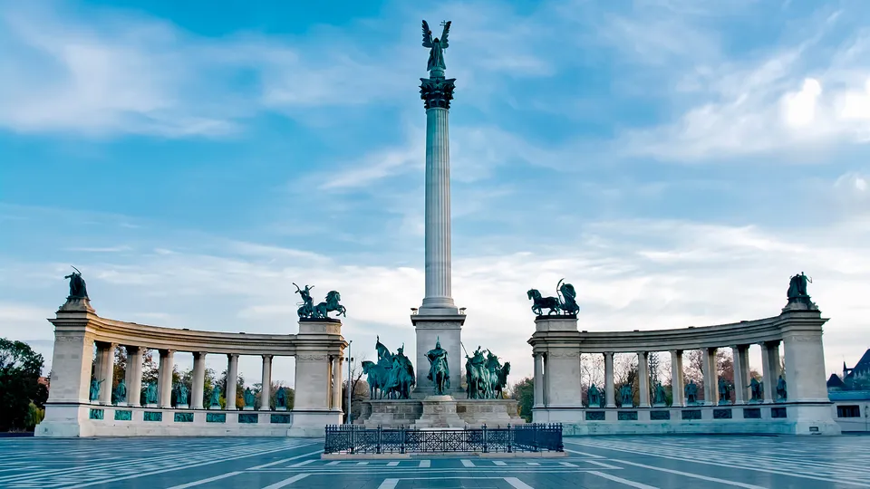 Piazza degli eroi di Budapest