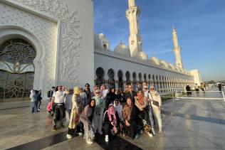 Viaggio di Gruppo ad Abu Dhabi