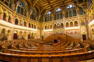 interno-del-parlamento-budapest