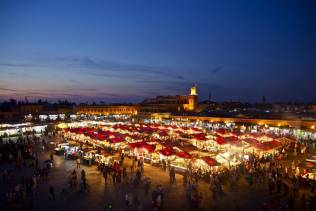 marrakech- di sera-piazza Djemaa El Fna