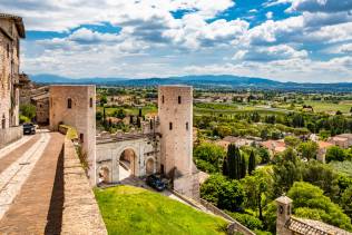 porta-di-venere-spello