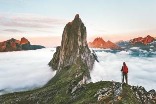 Trekking Segla iordi norvegesi