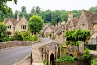 cotswolds-castle-combe