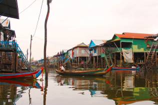 villaggi sul lago Tonle Sap