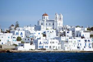 Paros