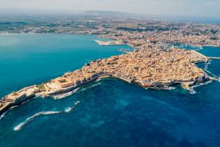 isola-ortigia-dall'alto-siracusa-sicilia