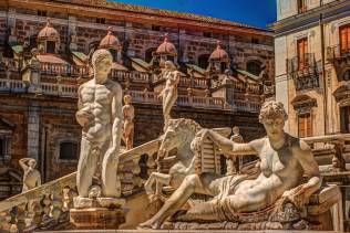 Palermo Fontana della Vergogna