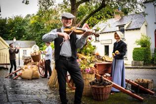 Bunratty Castle & Folk Village