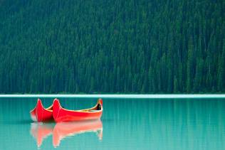 Banff NP Canoa lago turchese