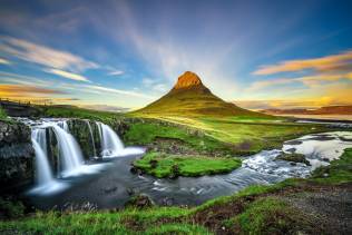 Kirkjufell-Islanda