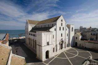 viaggio di gruppo a bari basilica san nicola