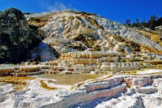 viaggio organizzato negli usa yellowstone mammoth hot springs