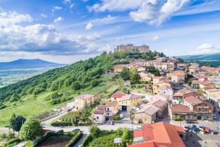 Castello di Lagopesole.