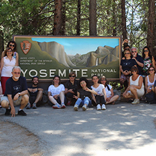 Foto di gruppo viaggio a Yosemite